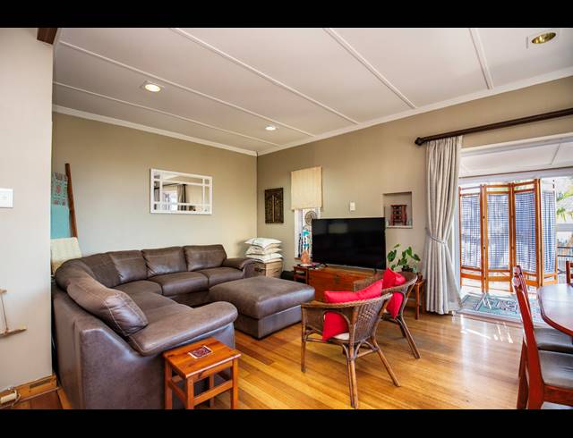 6 BEDROOM MAISONETTE FOR SALE IN WINDERMERE